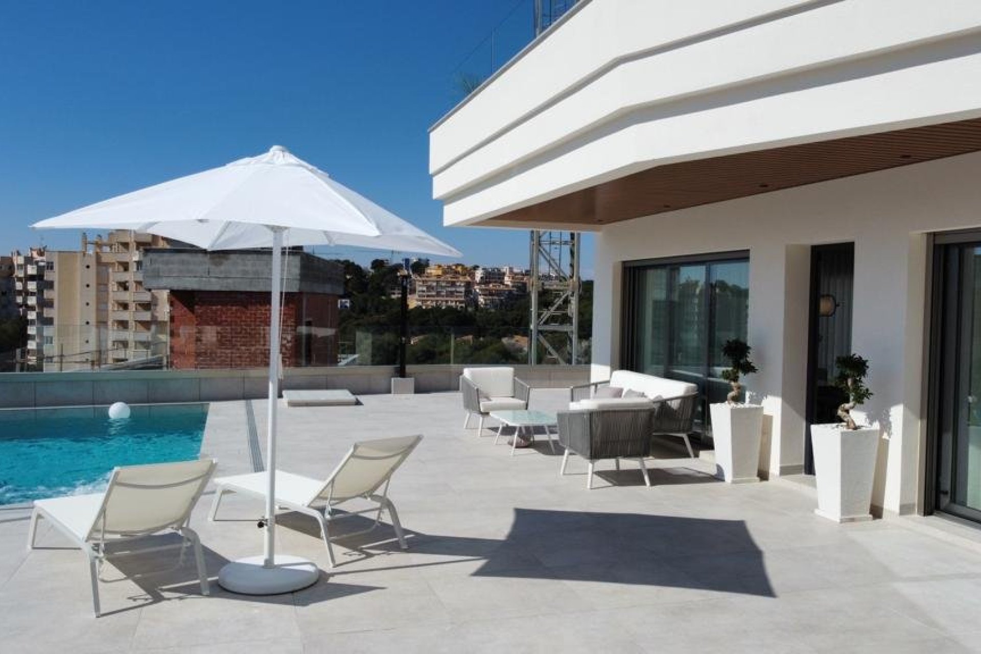 Nybyggeri - Villa -
Orihuela Costa