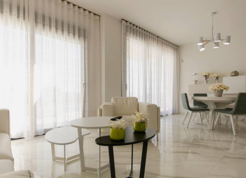 Nybyggeri - Villa -
Orihuela Costa