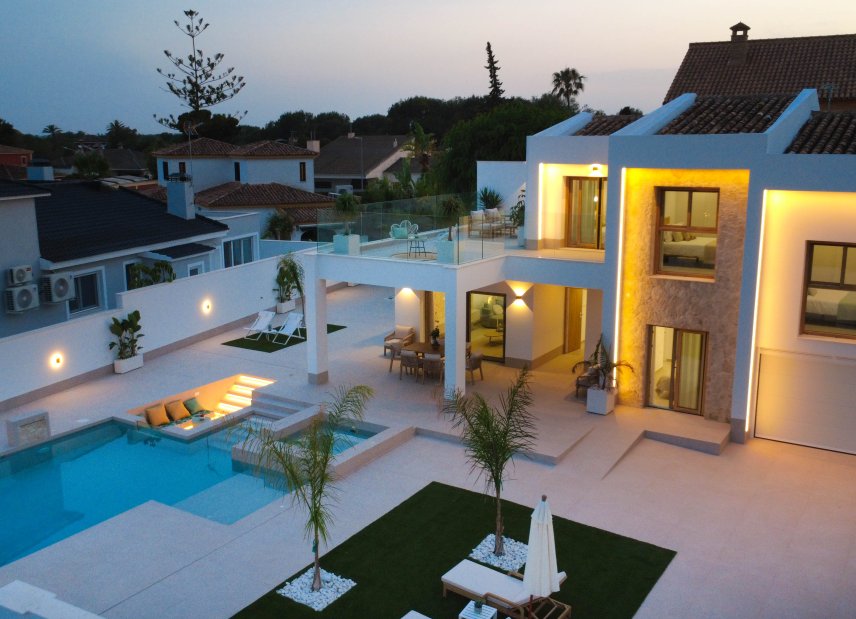 Nybyggeri - Villa -
Orihuela Costa