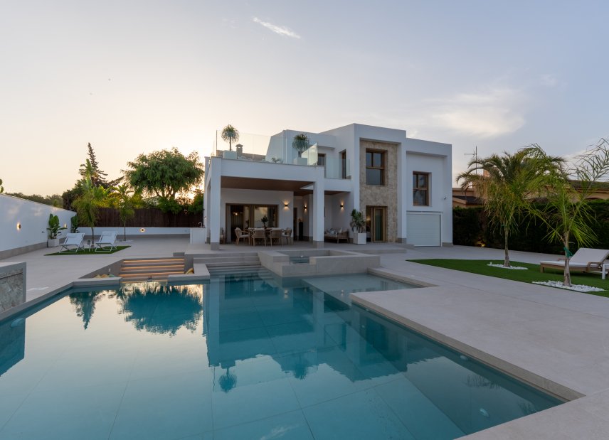 Nybyggeri - Villa -
Orihuela Costa