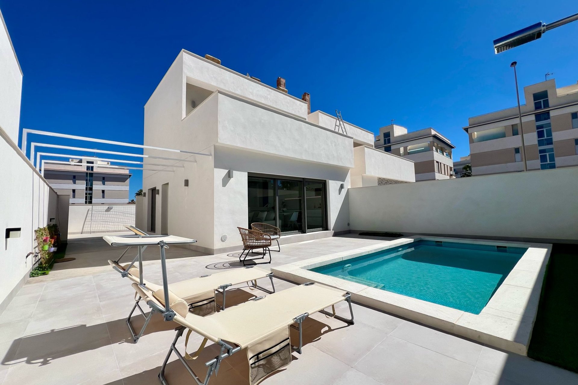 Nybyggeri - Villa -
Orihuela Costa