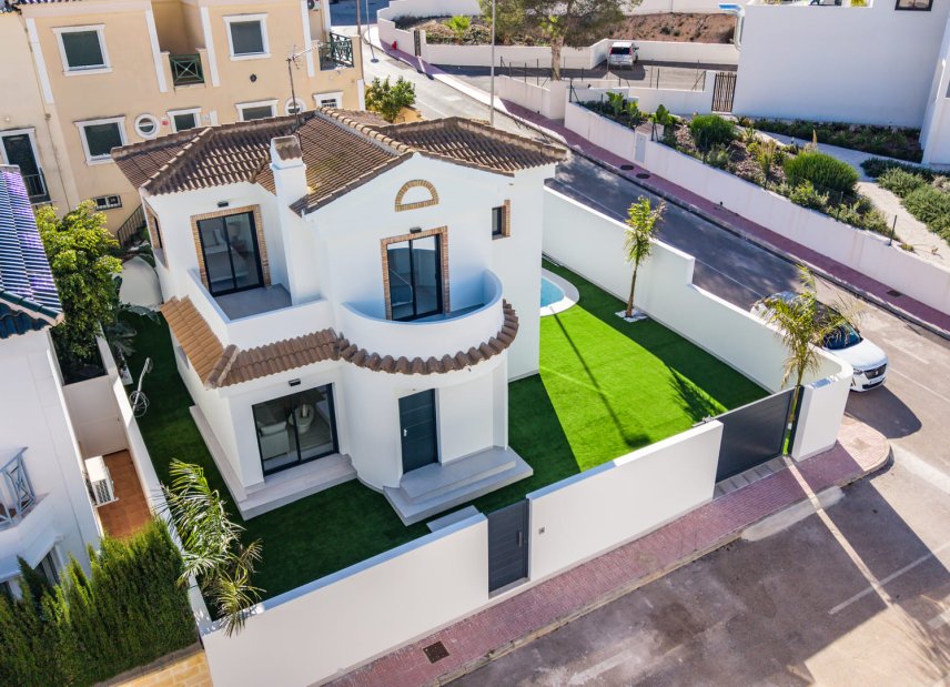 Nybyggeri - Villa -
Orihuela Costa