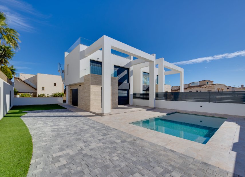 Nybyggeri - Villa -
Torrevieja