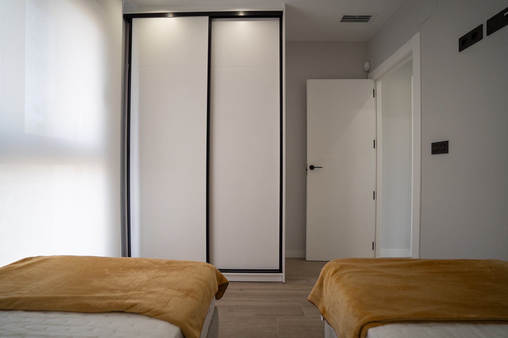 Obra nueva - Adosado -
Torrevieja