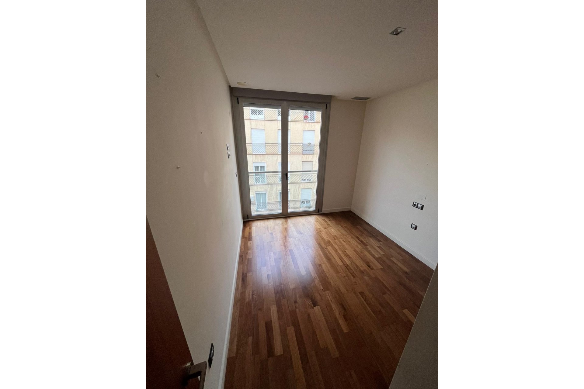 Obra nueva - Apartamento -
Elche