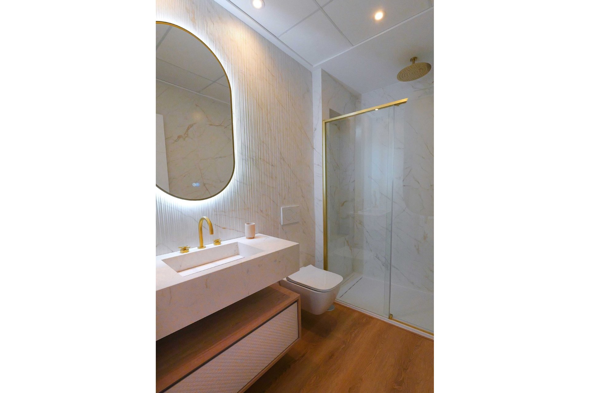 Obra nueva - Apartamento -
La Manga del Mar Menor