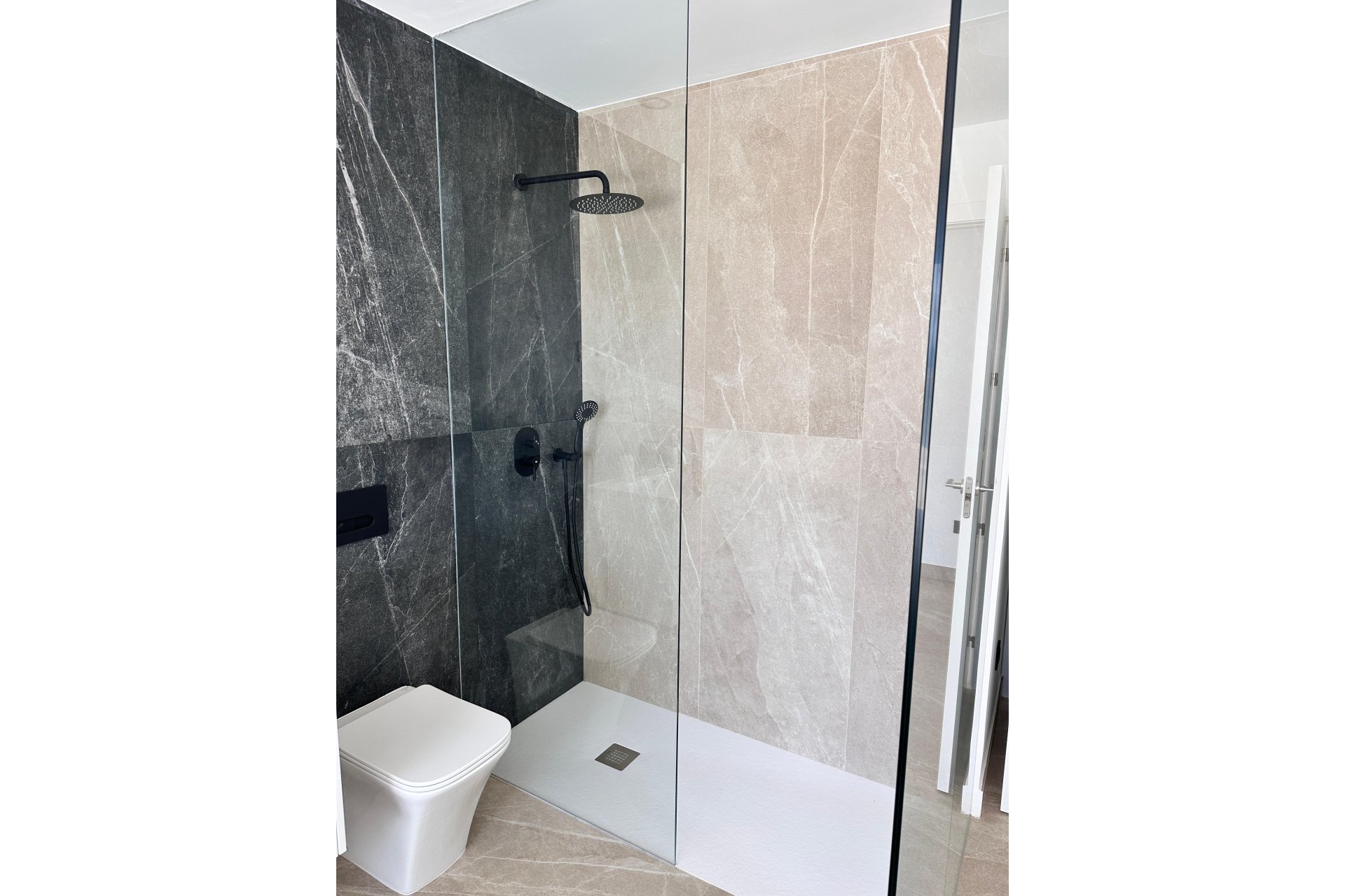 Obra nueva - Apartamento -
Los Alcázares