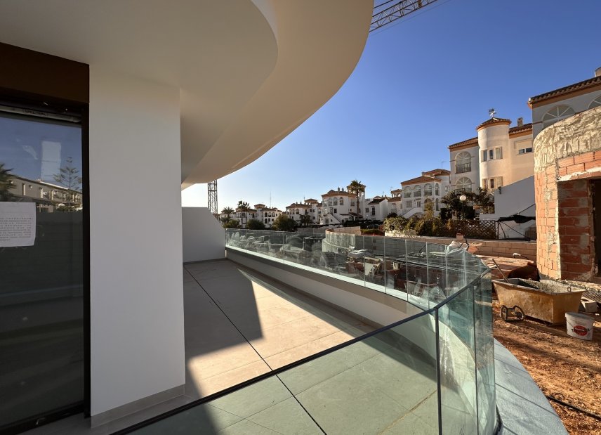Obra nueva - Apartamento -
Orihuela Costa