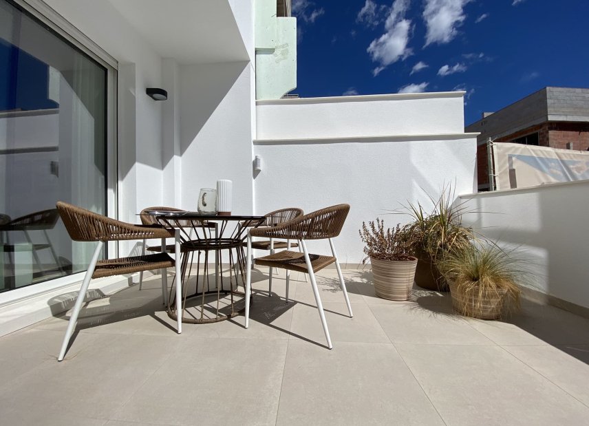 Obra nueva - Apartamento -
Pilar de la Horadada