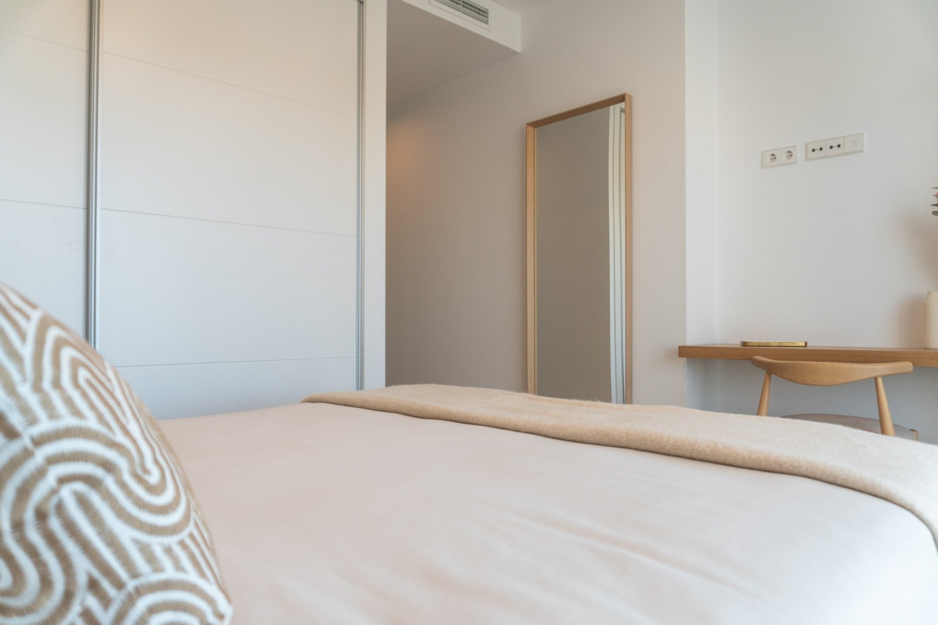 Obra nueva - Apartamento -
Playa Flamenca