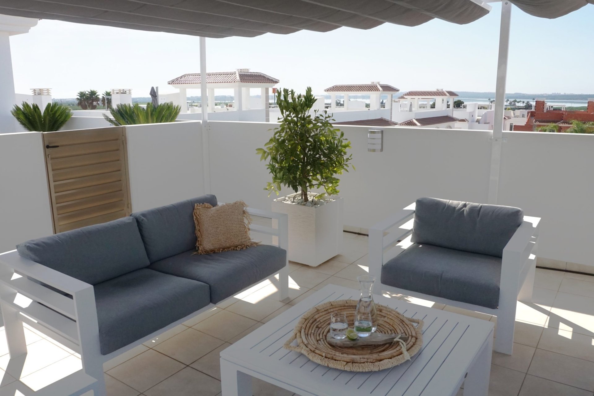 Obra nueva - Apartamento -
Rojales