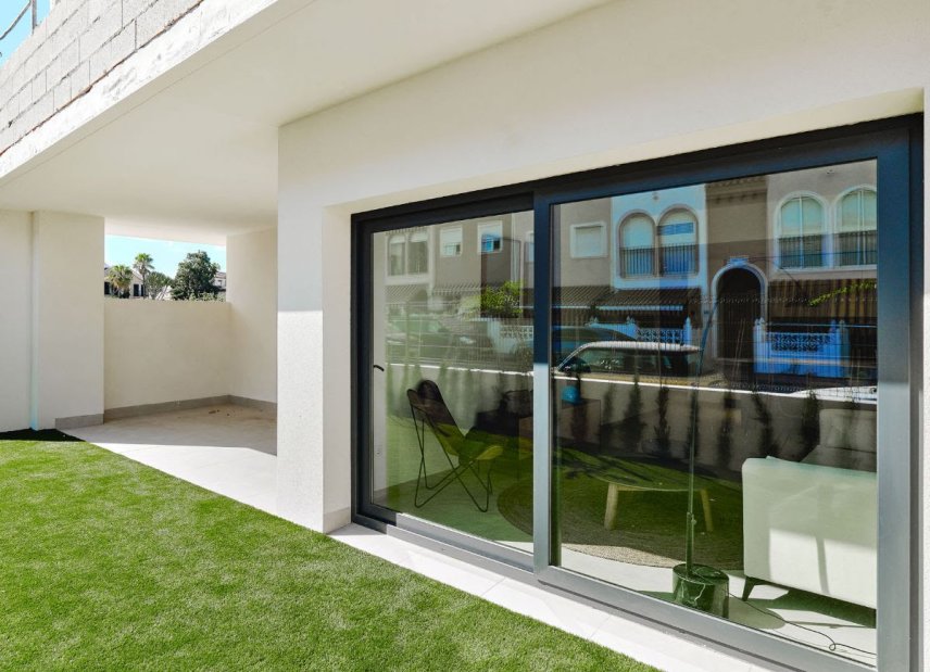 Obra nueva - Apartamento -
Torrevieja