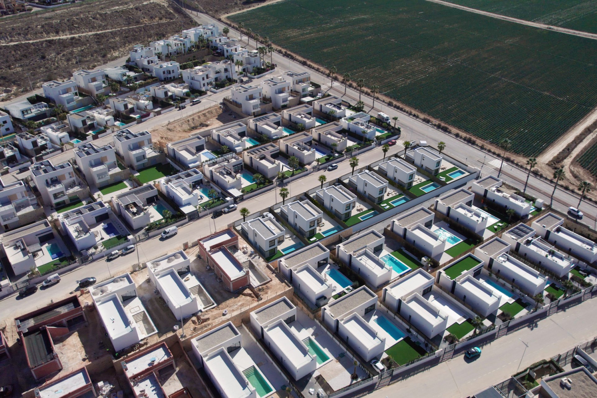 Obra nueva - Villa -
Algorfa