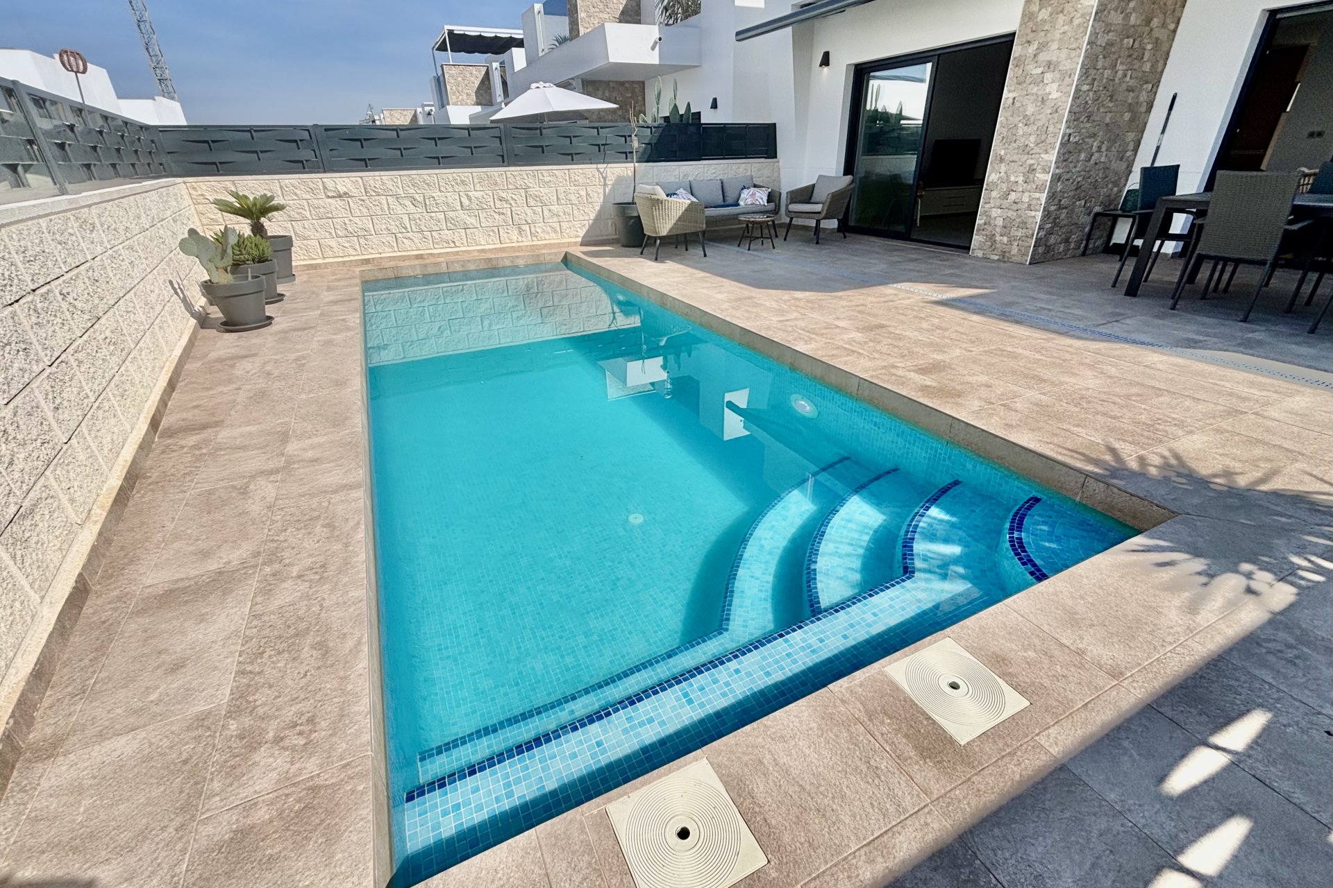 Obra nueva - Villa -
Benijofar