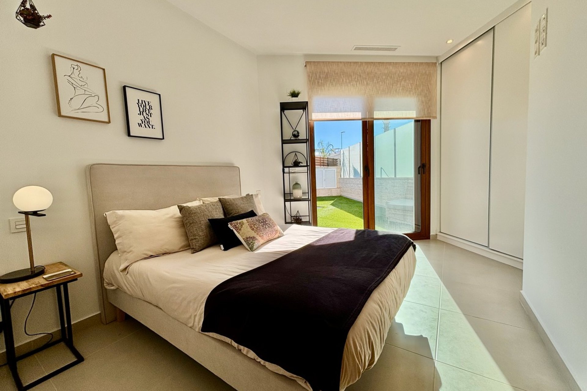 Obra nueva - Villa -
Benijofar