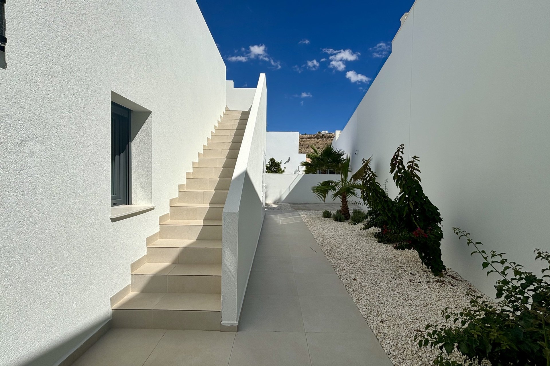 Obra nueva - Villa -
Benijofar
