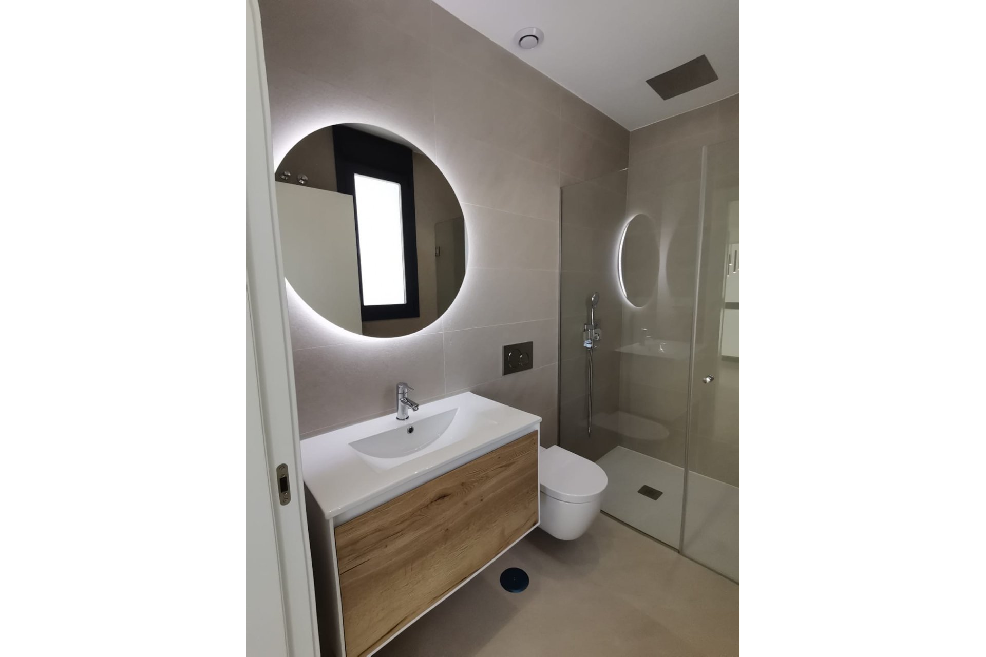 Obra nueva - Villa -
Cartagena