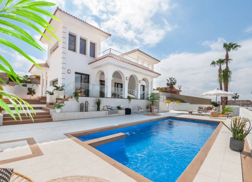 Obra nueva - Villa -
Ciudad Quesada