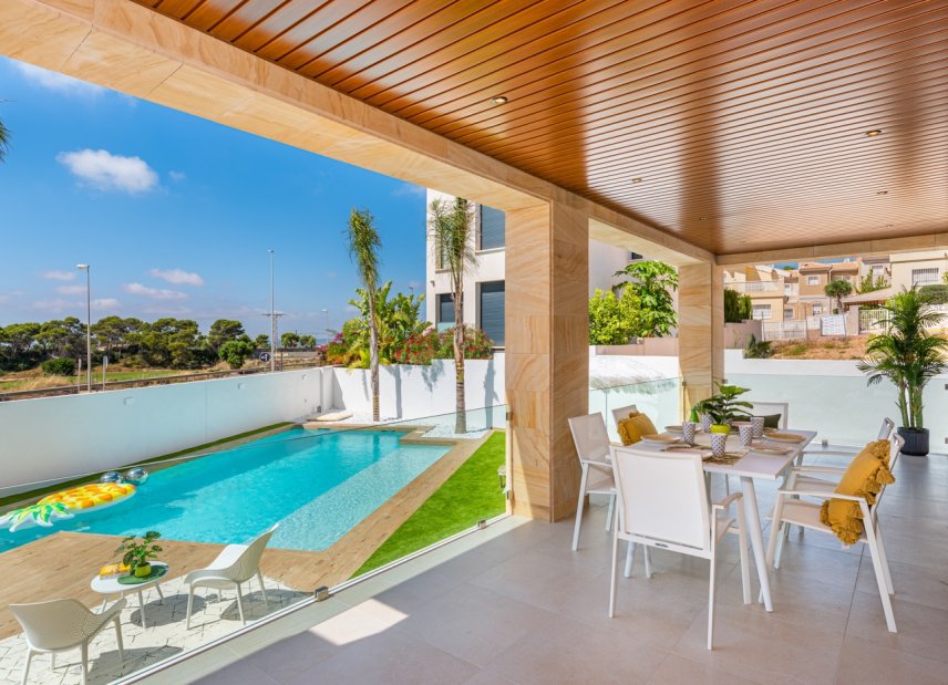 Obra nueva - Villa -
Ciudad Quesada