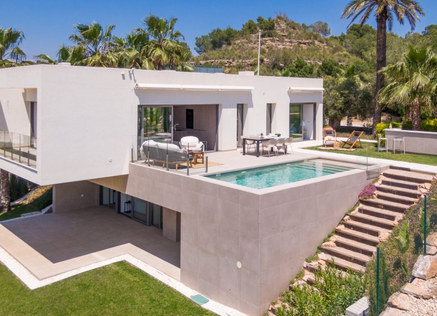 Obra nueva - Villa -
Dehesa de Campoamor
