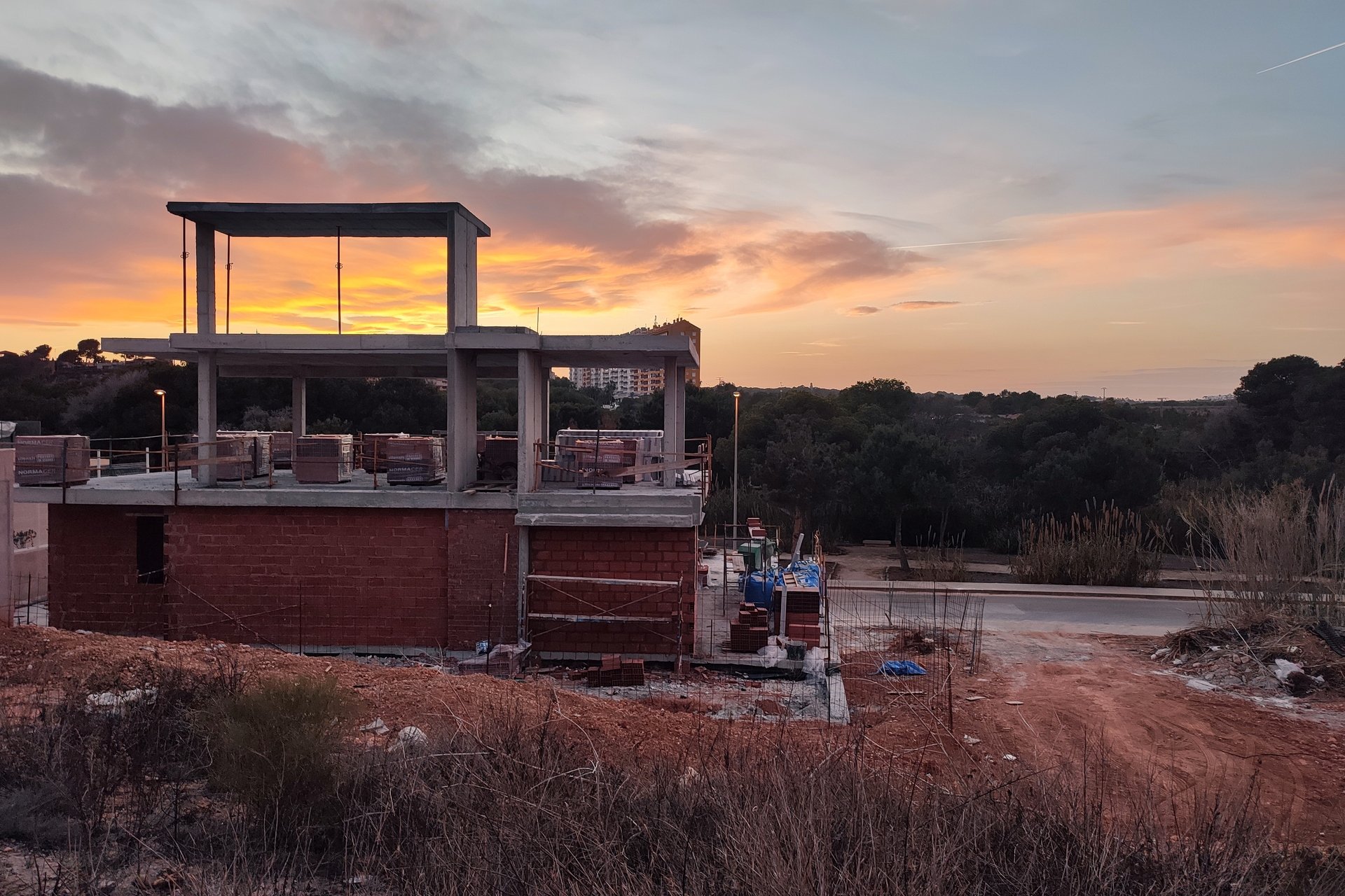 Obra nueva - Villa -
Dehesa de Campoamor