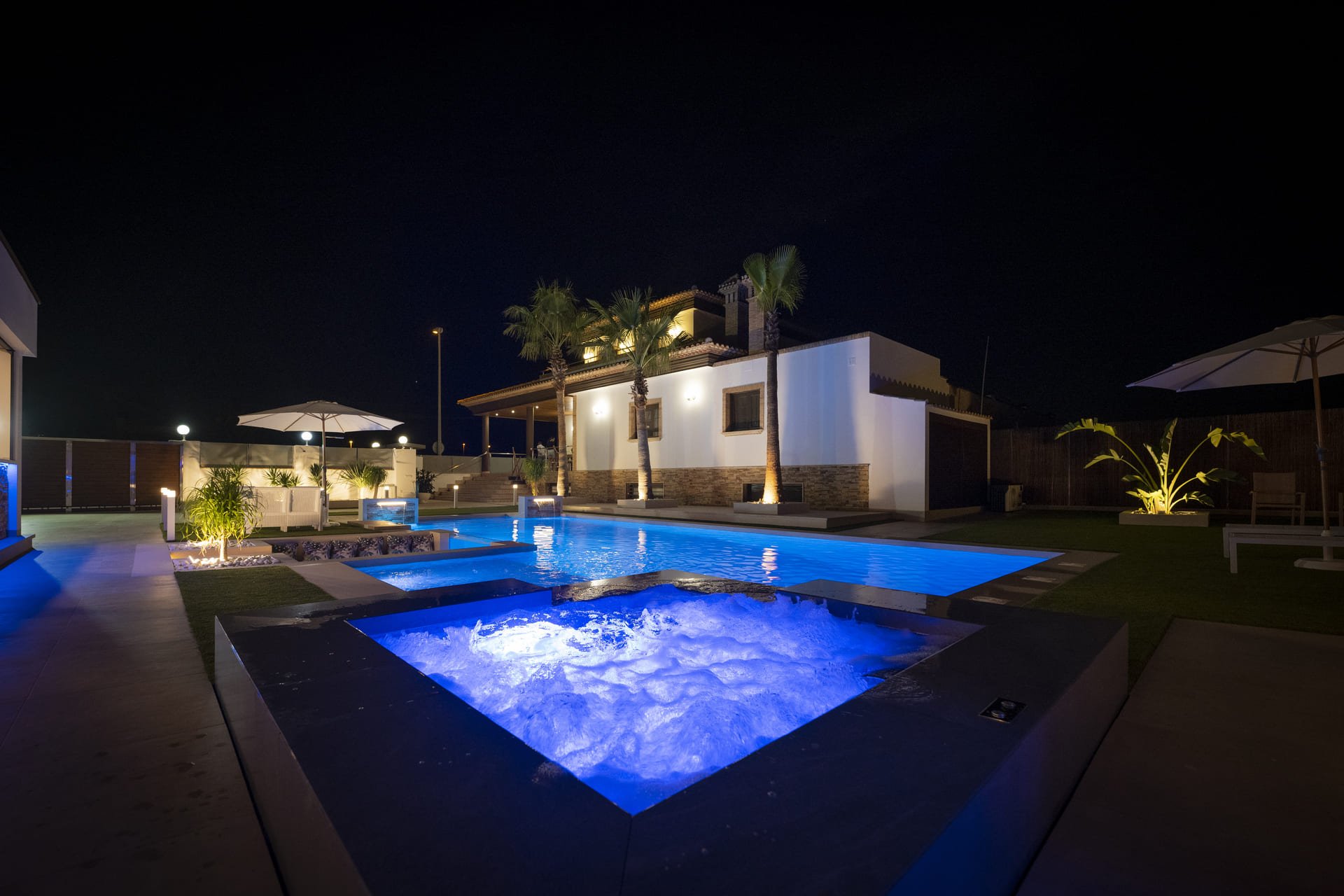 Obra nueva - Villa -
Jerónimo y Avileses