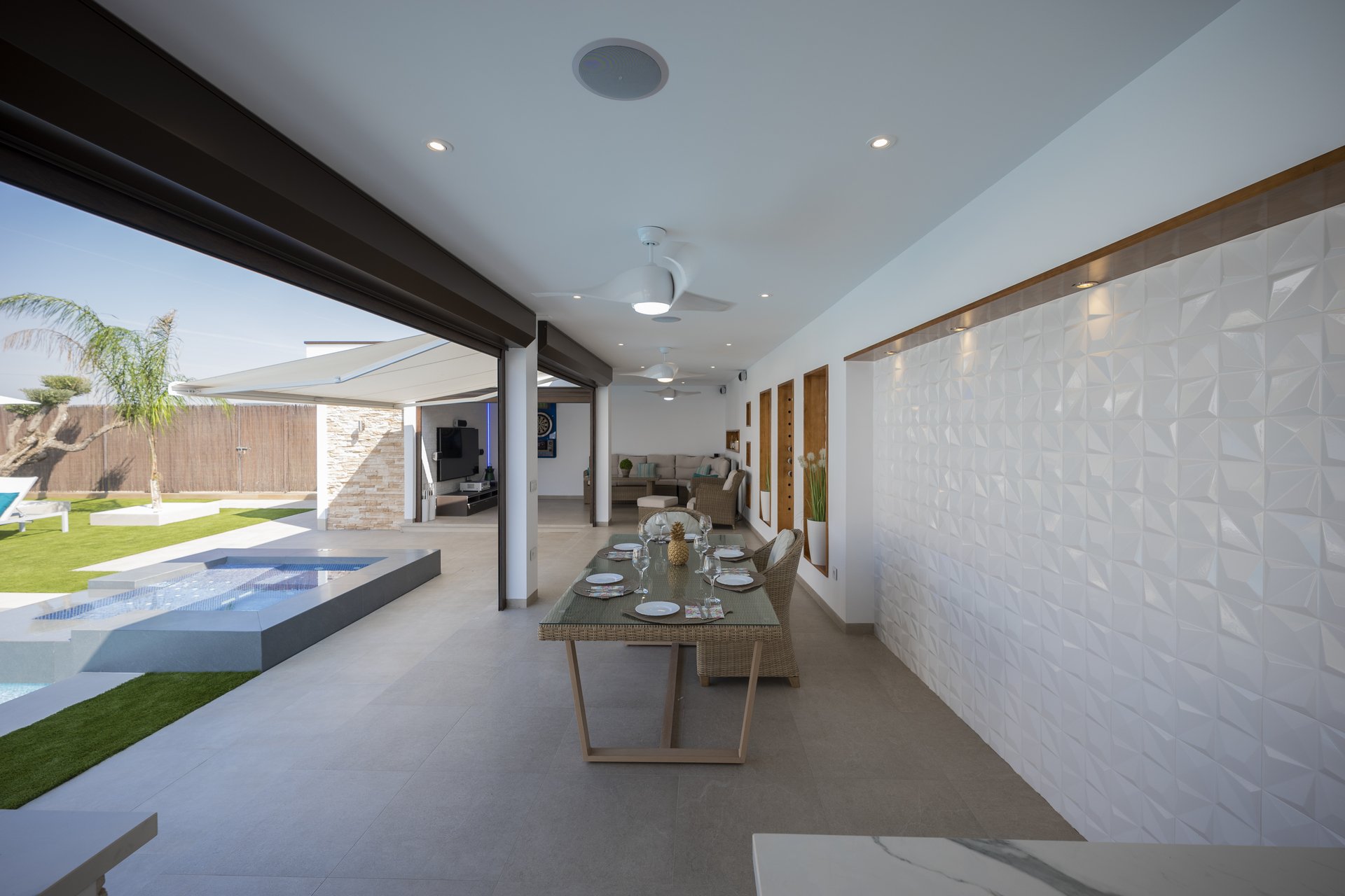 Obra nueva - Villa -
Jerónimo y Avileses
