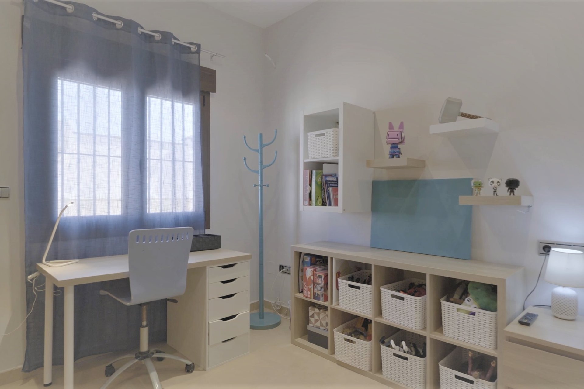 Obra nueva - Villa -
Jerónimo y Avileses