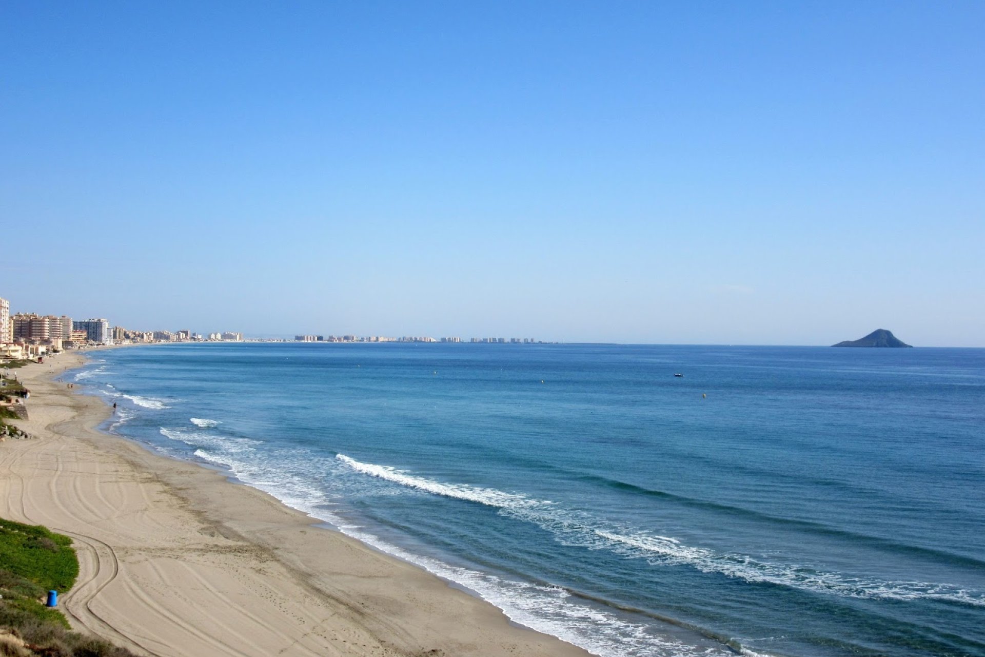 Obra nueva - Villa -
La Manga del Mar Menor