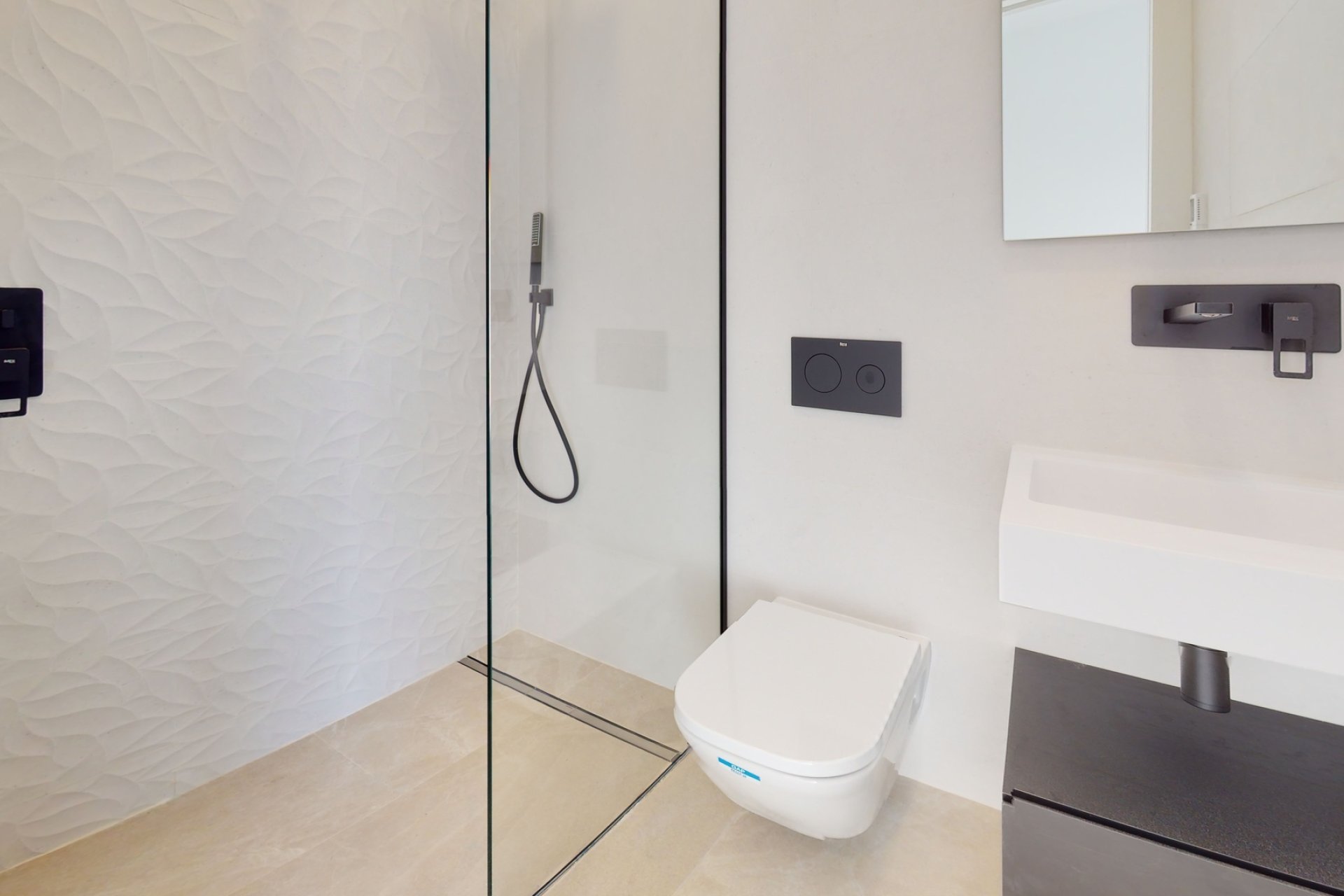 Obra nueva - Villa -
Los Alcázares