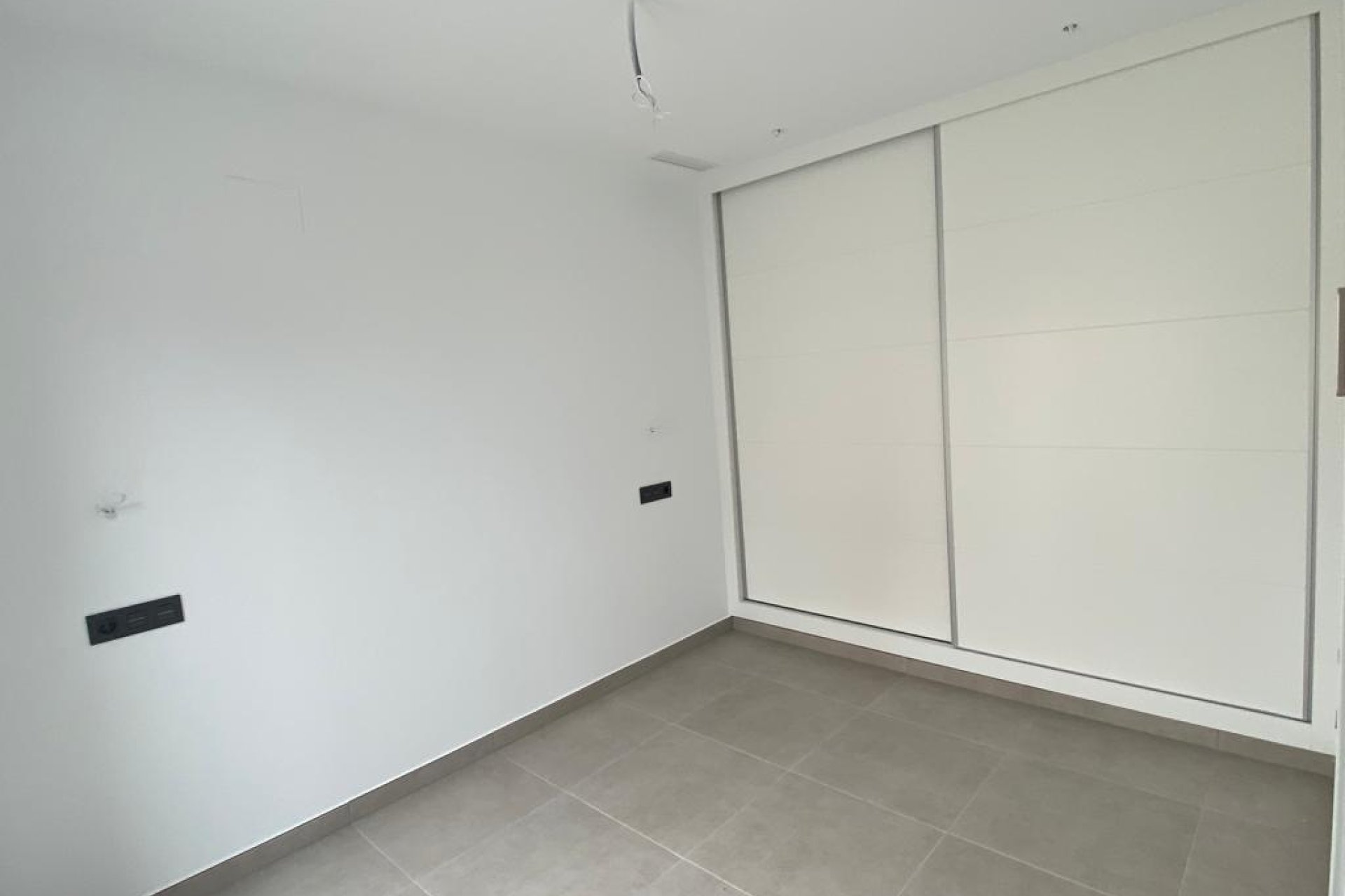 Obra nueva - Villa -
Los Alcázares
