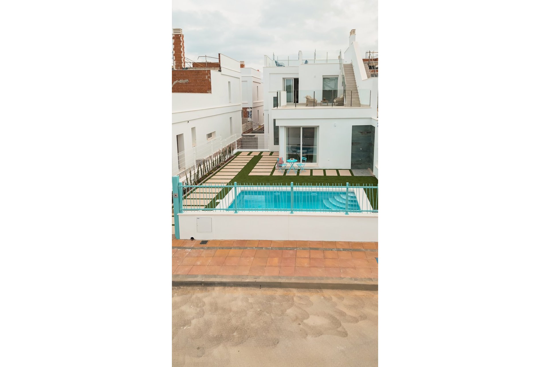 Obra nueva - Villa -
Los Alcázares