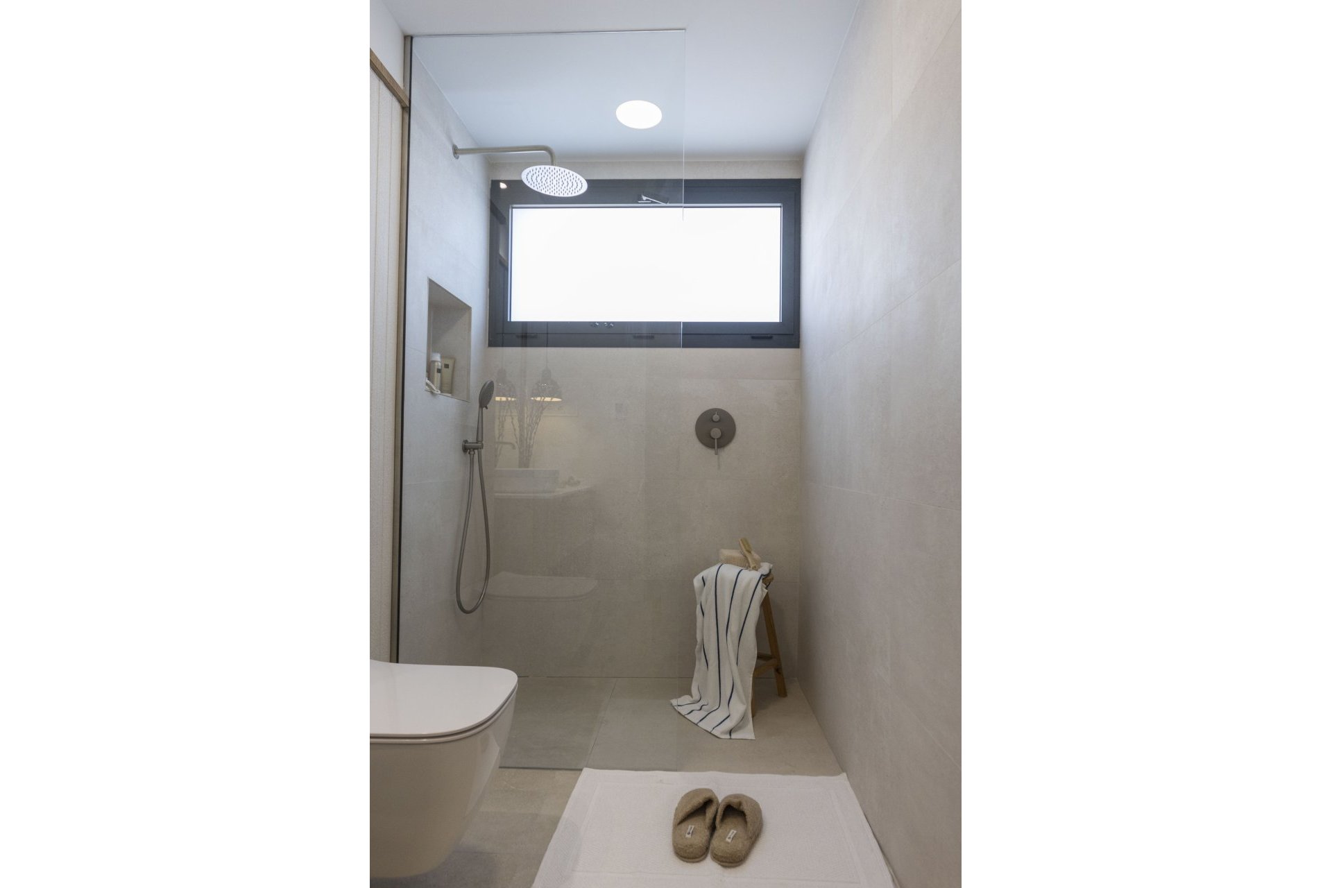 Obra nueva - Villa -
Murcia