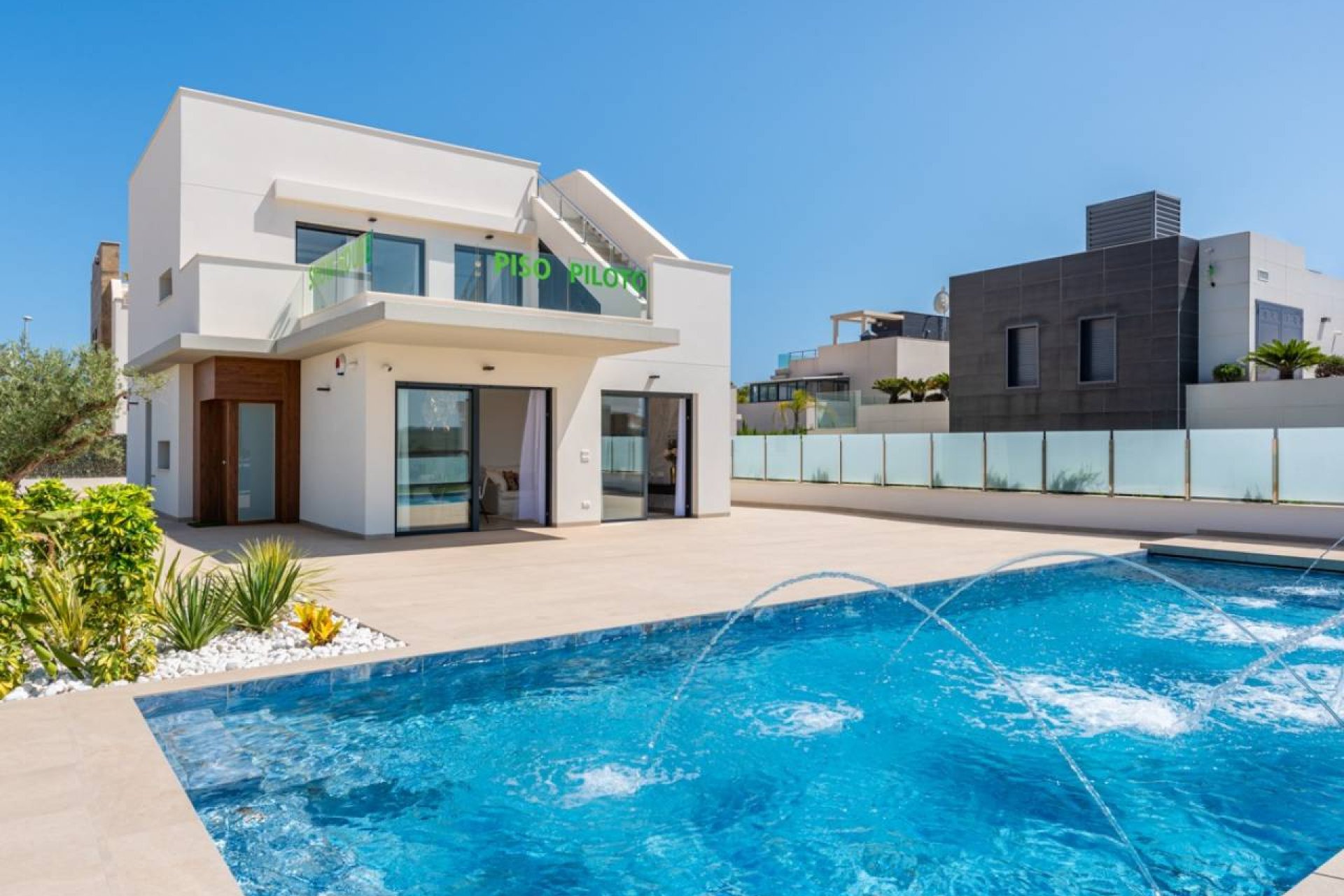 Obra nueva - Villa -
Orihuela Costa - Orihuela