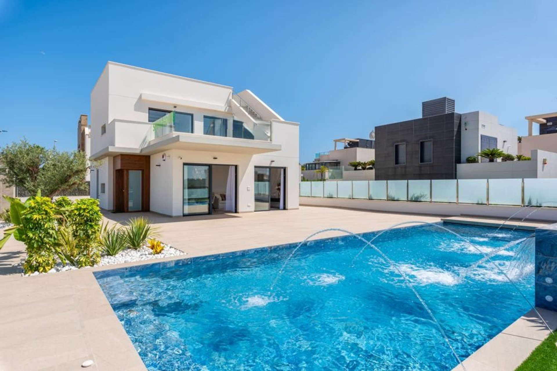 Obra nueva - Villa -
Orihuela Costa - Orihuela
