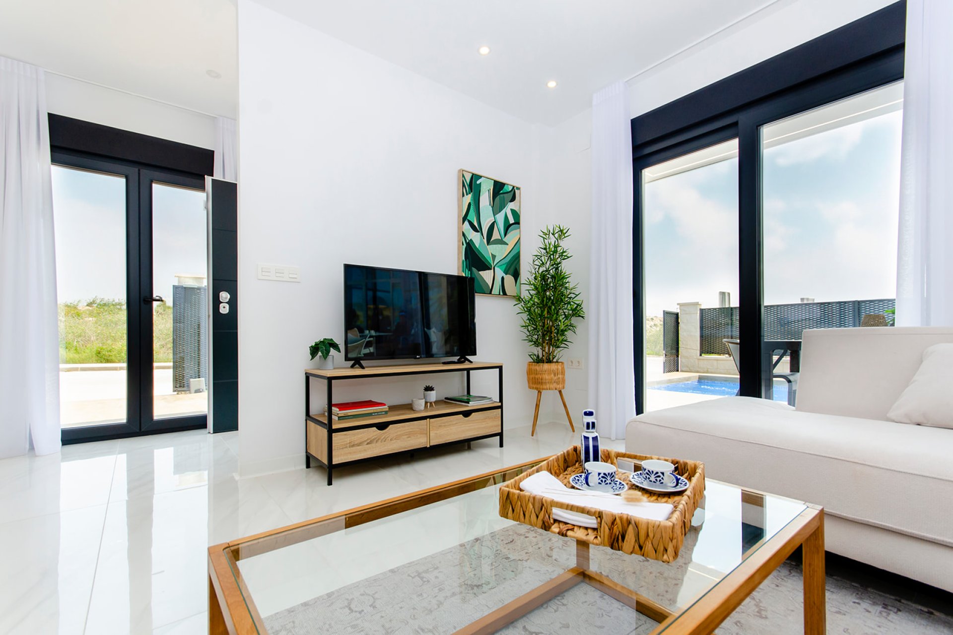 Obra nueva - Villa -
Orihuela Costa