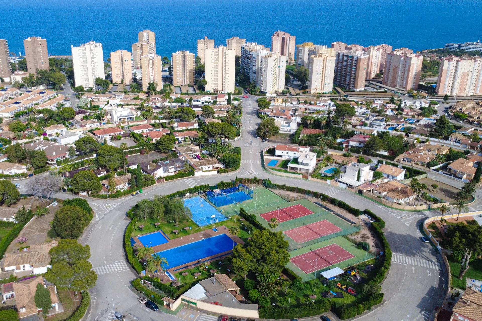 Obra nueva - Villa -
Orihuela Costa