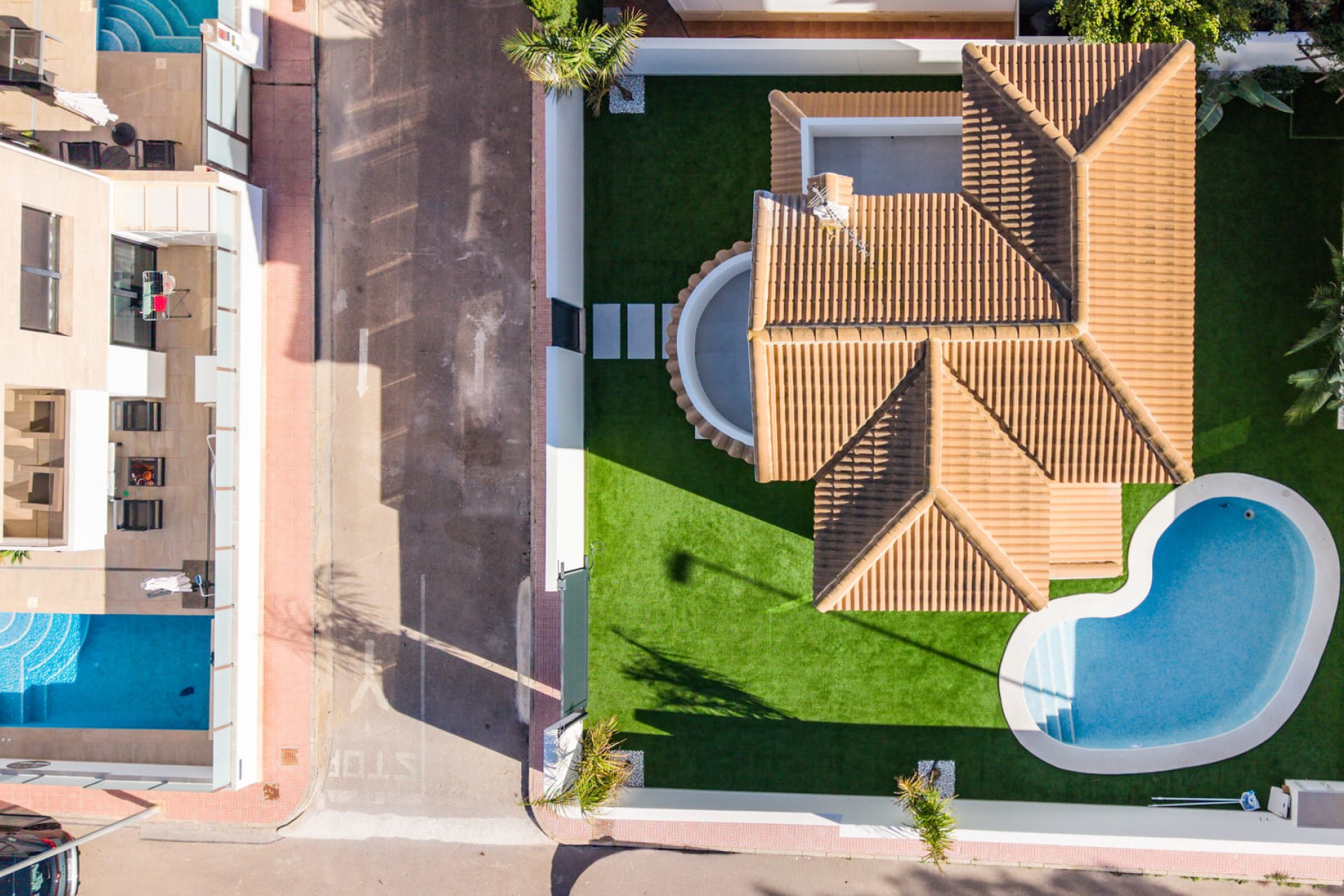 Obra nueva - Villa -
Orihuela Costa