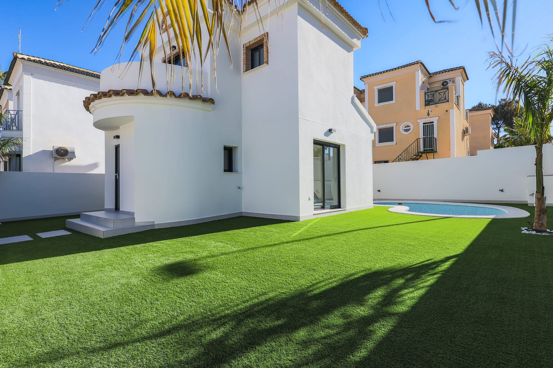 Obra nueva - Villa -
Orihuela Costa
