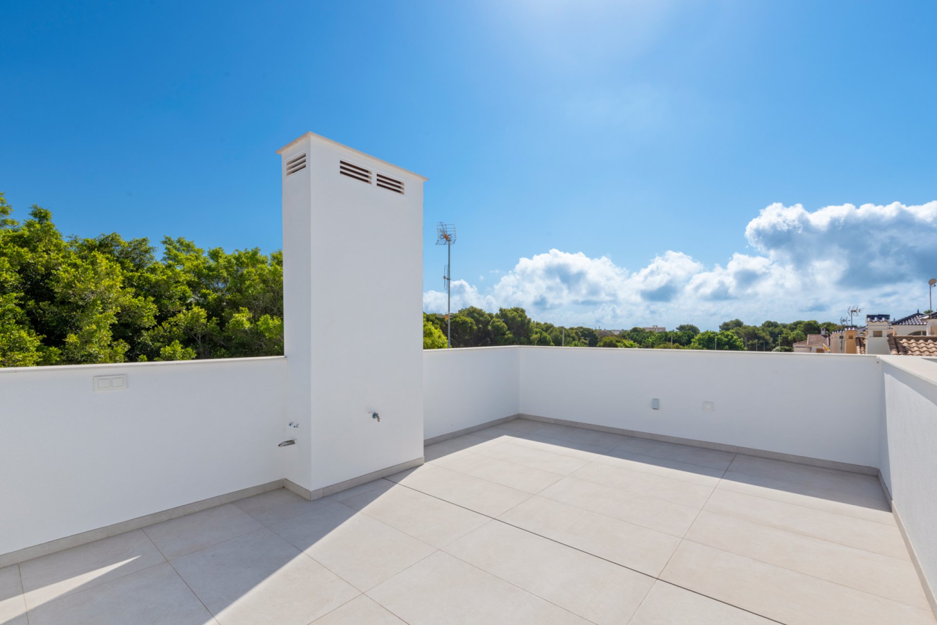 Obra nueva - Villa -
Pilar de la Horadada