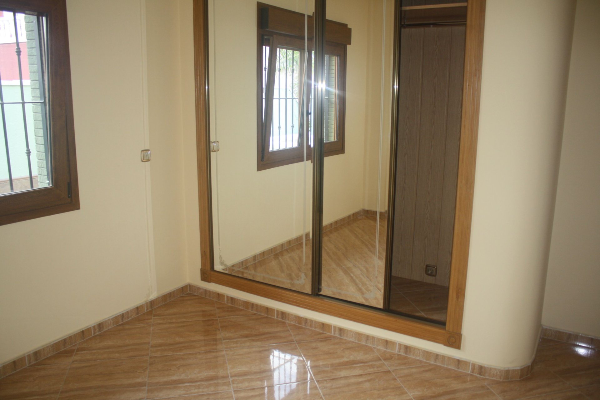 Obra nueva - Villa -
Torrevieja