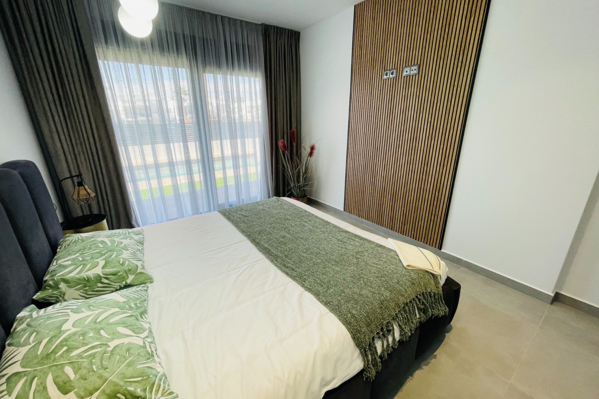 Obra nueva - Villa -
Torrevieja