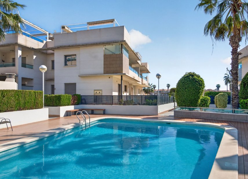 Resale - Apartment -
Ciudad Quesada