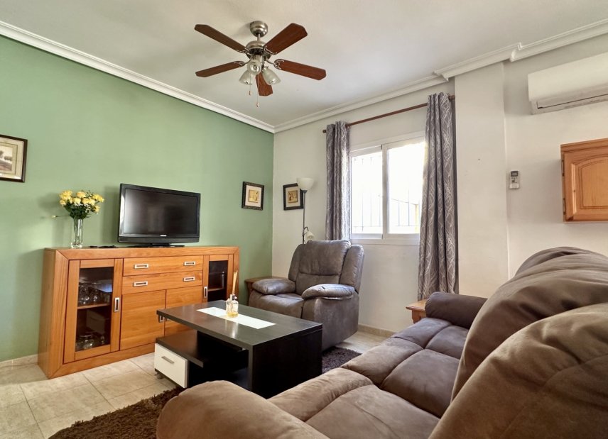 Resale - Apartment -
Orihuela Costa - Playa Flamenca