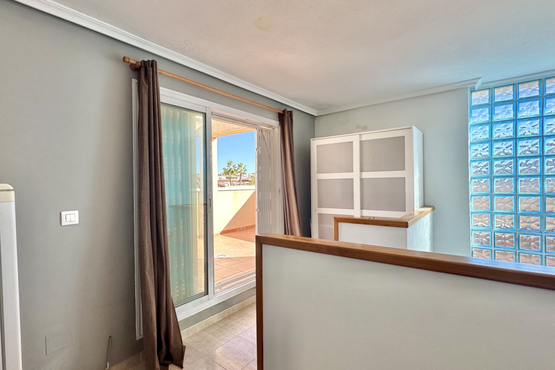 Resale - Apartment -
Orihuela Costa - Playa Flamenca