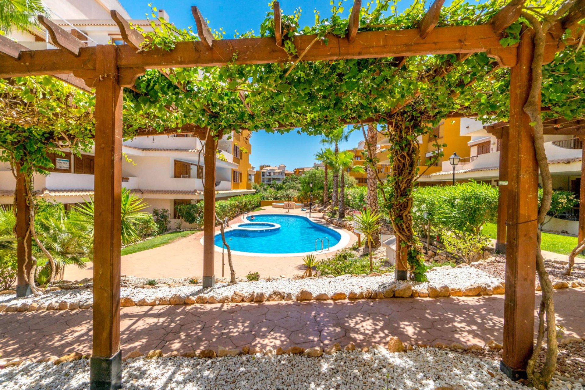 Resale - Apartment -
Orihuela Costa - Punta Prima