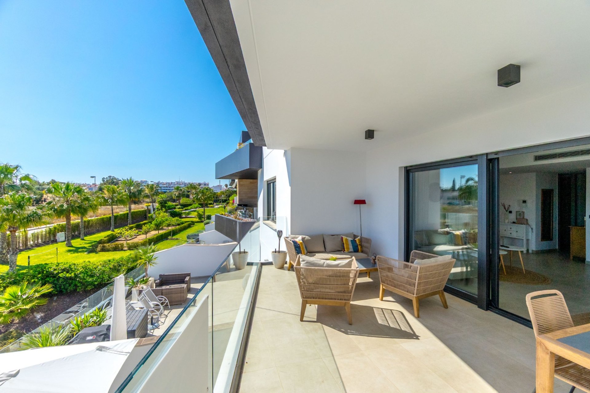 Resale - Apartment -
Orihuela Costa - Villamartín