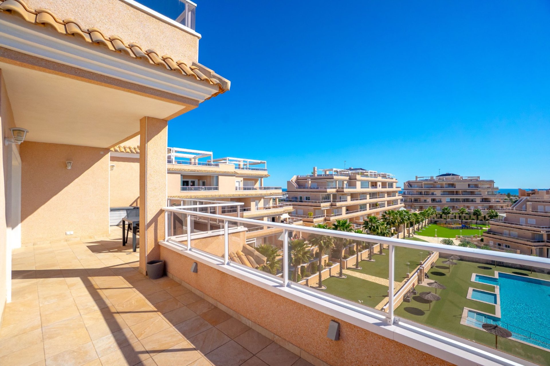 Resale - Apartment -
Orihuela Costa - Villamartín