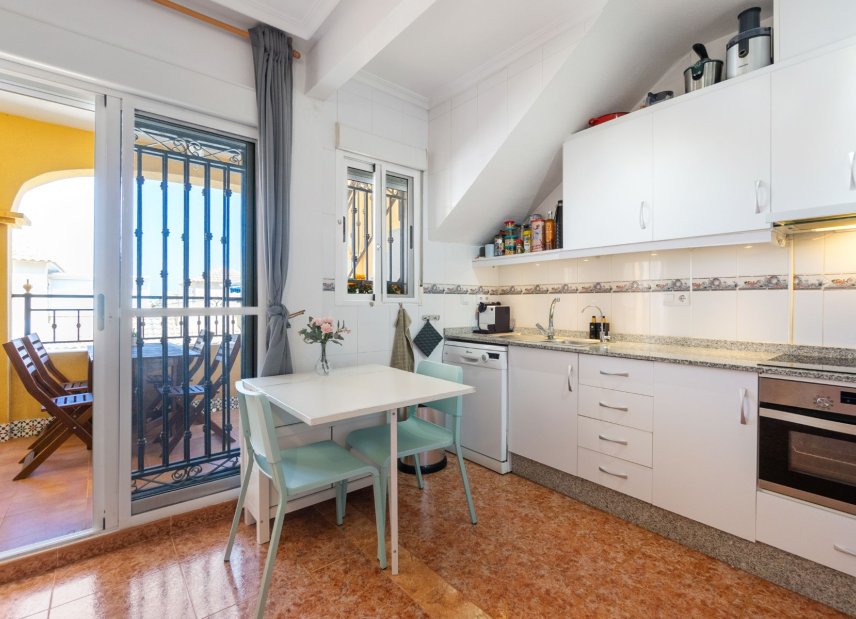 Resale - Apartment -
Orihuela Costa