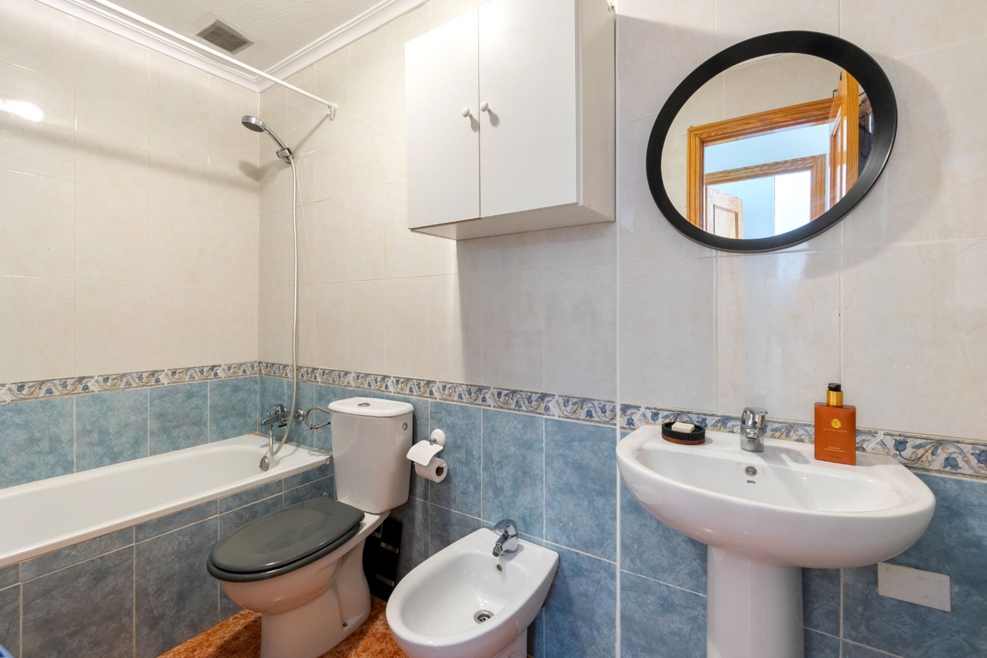 Resale - Apartment -
Orihuela Costa
